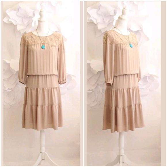 Dresses & Skirts - BCBG MAX AZRIA Boho Lace Bell Sleeve Dress XS Tan